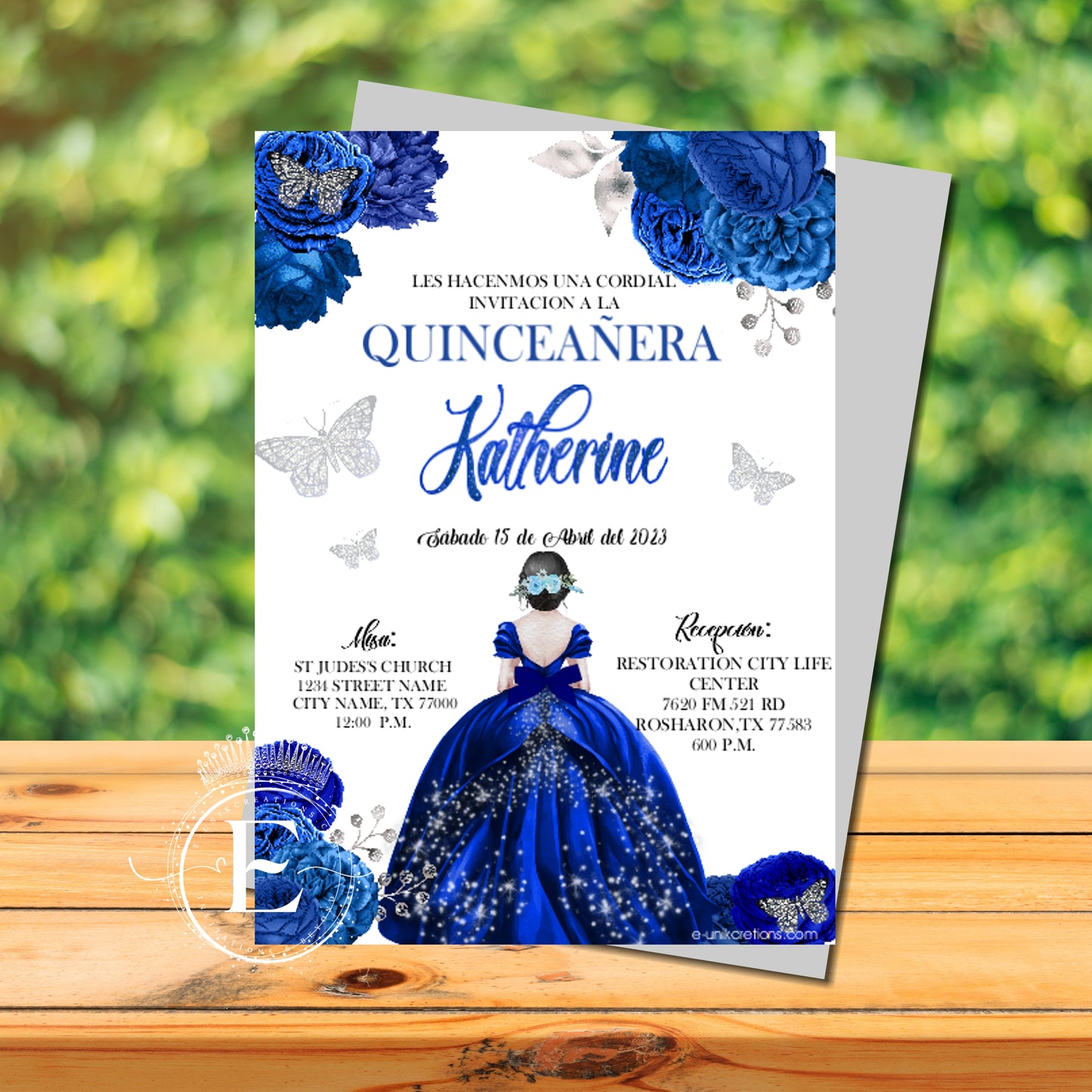 Royal Blue Roses Quinceanera or Sweet 16 Invitations. 12pcs