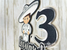 Load image into Gallery viewer, Silver Charro Cake Topper
