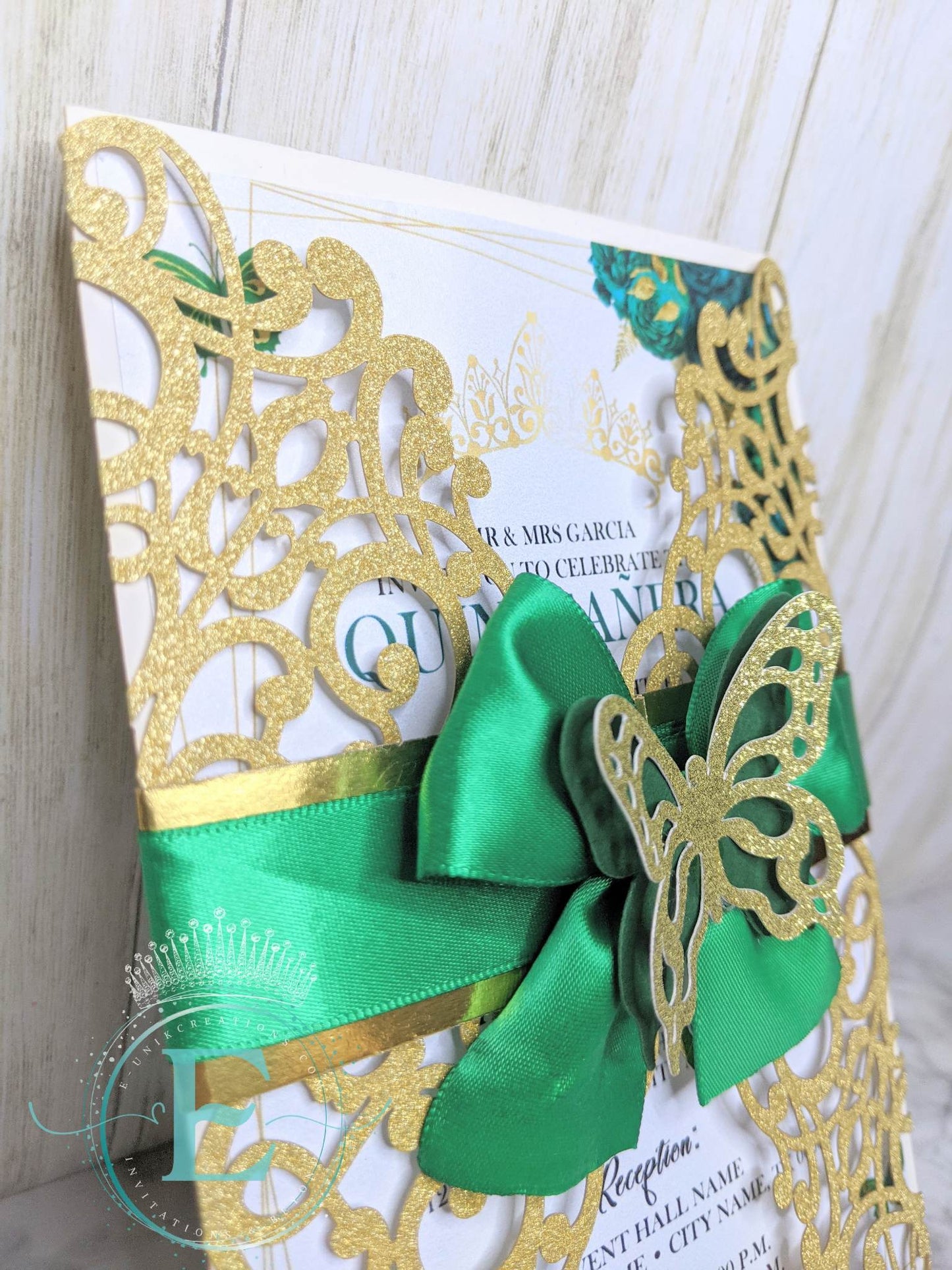 Emerald and Gold Roses with Butterflies Quinceanera or Sweet 16 Invitations. 10pcs