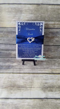 Charger l&#39;image dans la galerie, Navy Blue and Silver Buckle Invitation
