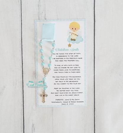 Favor de rosario de bautismo, favores de bautismo azul de niño, favor de tarjeta de oración de bautismo