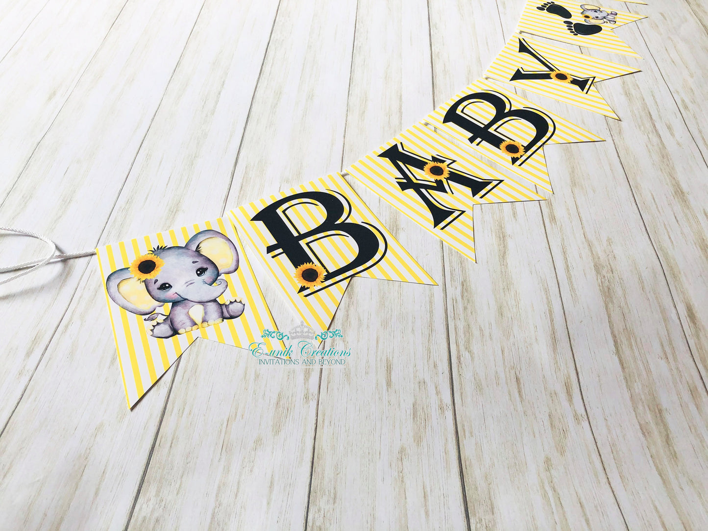 Pancarta de niña elefante, elefante girasol, pancarta con nombre de bebé. SE2008